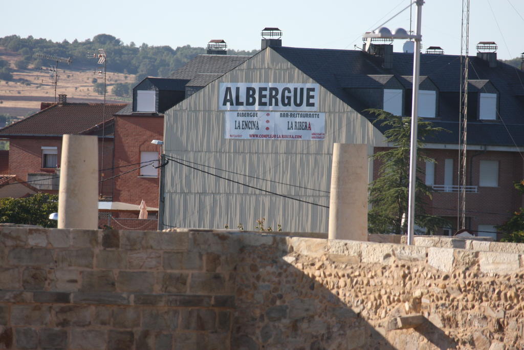 Albergue La Encina Hospital de Órbigo Extérieur photo